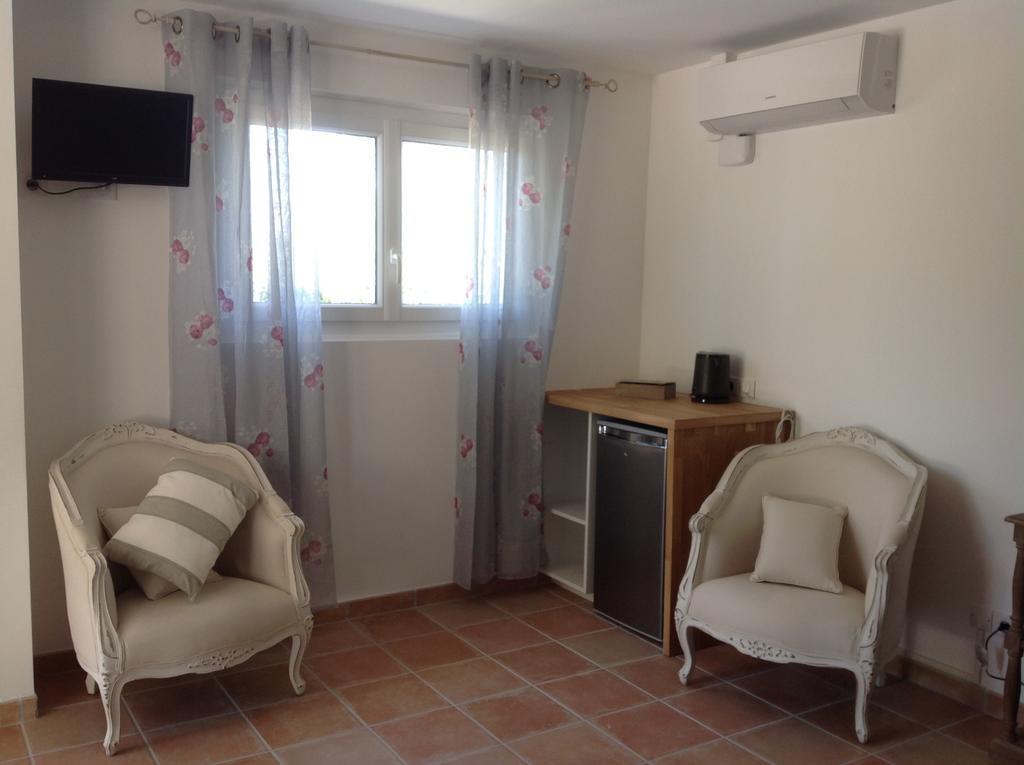 Готель Le Patio Fleuri Лорґ Номер фото